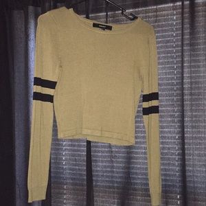 cropped long sleeve shirt